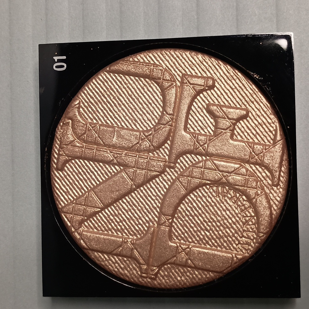 Diorskin Nude Luminizer -#01 Limited Edition 2019 Edition